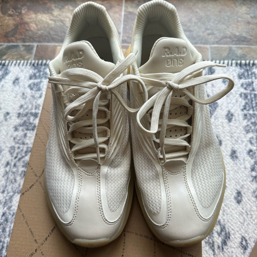 Rad global trainer one triple white R.A.D
